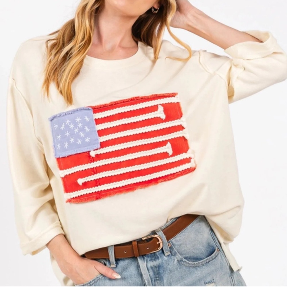 🟠NWT SAGE + FIG Plus Relaxed Fit 3/4 Sleeve Patriotic Top in Cream 3XL